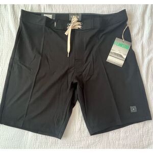 Linksoul Black Hybrid Shorts